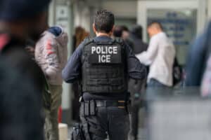 ICE MELTDOWN! Immigration Enforcement Running Out of Cash, Eyes Mass Release of Migrants; Report